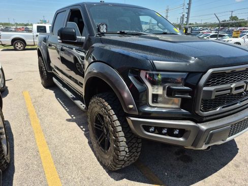 Used 2018 Ford F150 Raptor w/ Equipment Group 802A Luxury AWD/4WD image 5