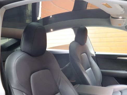 Used 2022 Tesla Model Y Performance image 71