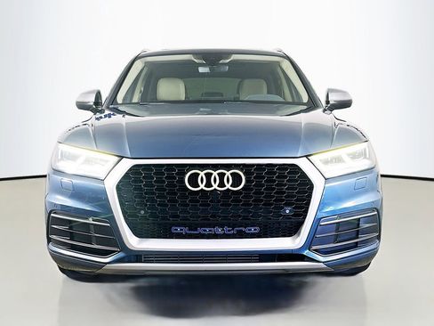 Used 2018 Audi Q5 2.0T Premium Plus w/ Premium Plus Package AWD/4WD image 2