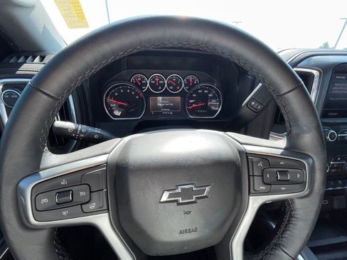 Used 2022 Chevrolet Silverado 1500 RST AWD/4WD image 13