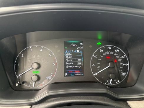 Used 2023 Toyota Corolla LE FWD image 27
