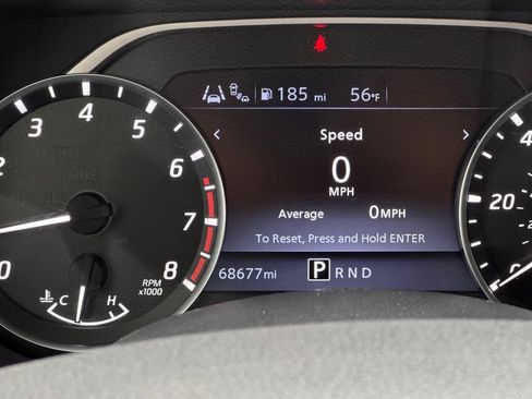 Used 2023 Nissan Titan SV image 17