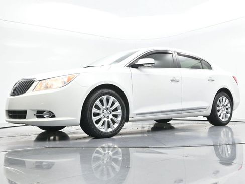 Used 2013 Buick LaCrosse Leather FWD image 43
