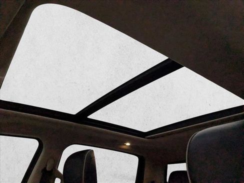 Used 2021 RAM 1500 Laramie w/ Laramie Southwest Edition image 16