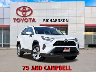 Used 2025 Toyota RAV4 XLE FWD video 1