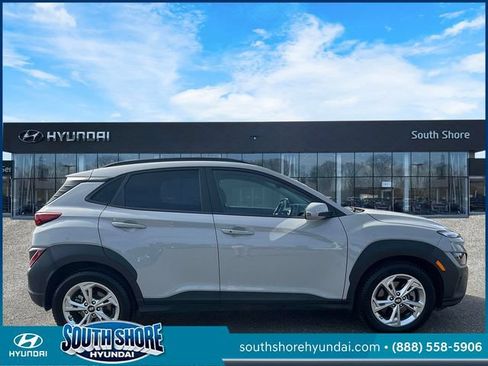 Certified 2023 Hyundai Kona SEL AWD/4WD image 5