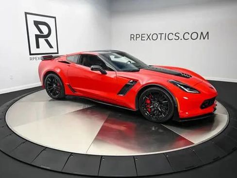 Used 2015 Chevrolet Corvette Z06 w/ 3LZ Preferred Equipment Group RWD image 41