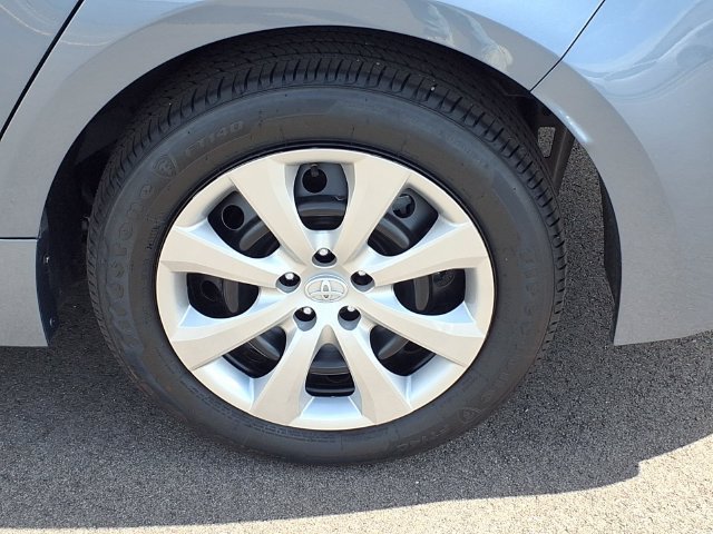 Used 2026 Toyota Corolla LE FWD image 26