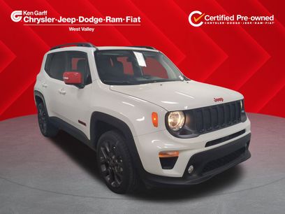 Used 2023 Jeep Renegade Latitude w/ Sun/Sound Group