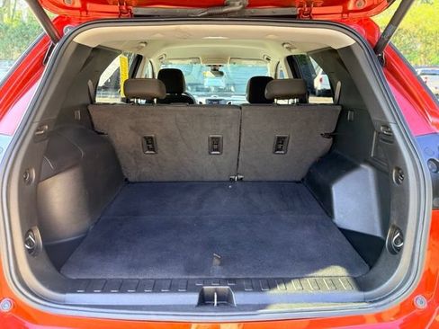 Used 2020 Chevrolet Equinox LT w/ Driver Convenience Package FWD image 26