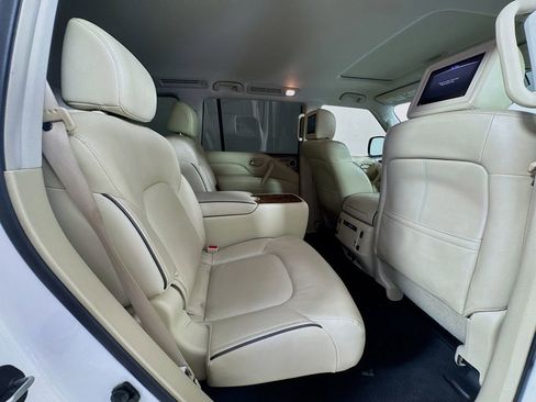 Used 2018 INFINITI QX80 2WD w/ Driver Assistance Package image 37