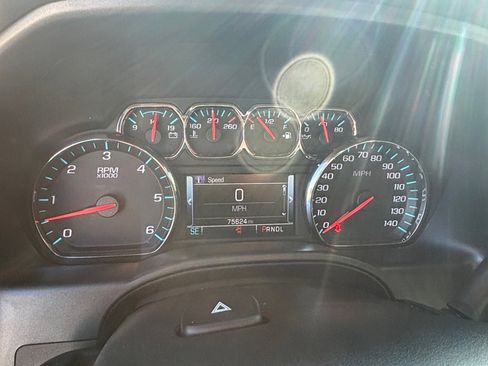 Used 2018 Chevrolet Silverado 1500 LT w/ Texas Edition image 5