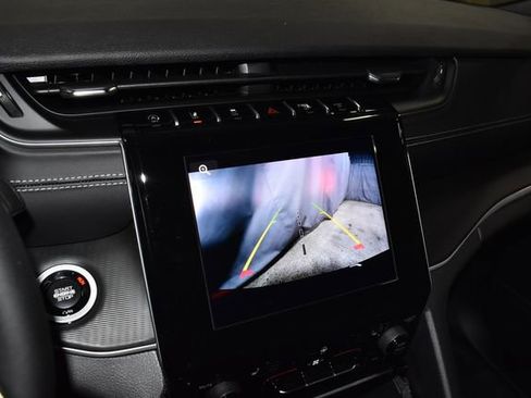 New 2025 Jeep Grand Cherokee L Altitude image 14