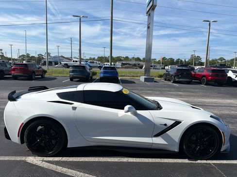 Used 2018 Chevrolet Corvette Stingray Coupe w/ Carbon Flash Badge Package RWD image 6