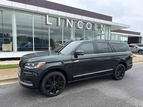 Used 2024 Lincoln Navigator L Black Label AWD/4WD image 1