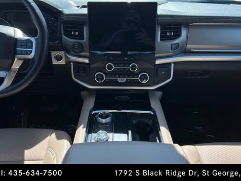 Used 2024 Ford Expedition Max XLT AWD/4WD image 13