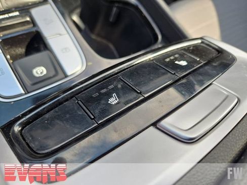 Used 2023 Hyundai Santa Cruz SEL w/ Activity Package FWD image 10