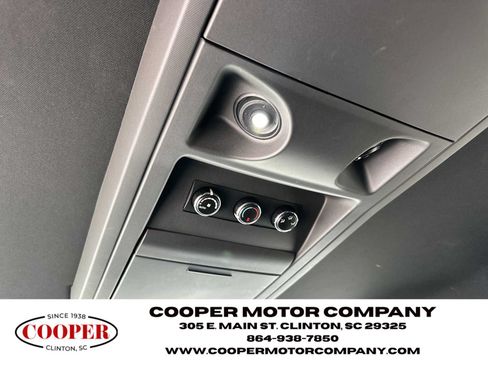 Used 2018 Dodge Grand Caravan GT FWD image 22