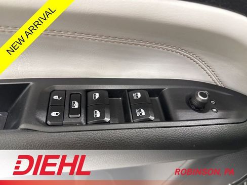 Certified 2023 Jeep Compass Limited AWD/4WD image 21
