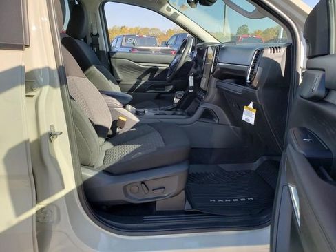 New 2025 Ford Ranger XLT w/ Equipment Group 301A High image 19