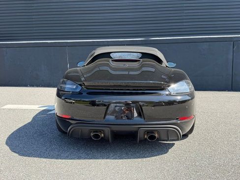 Certified 2021 Porsche 718 Boxster Spyder image 9
