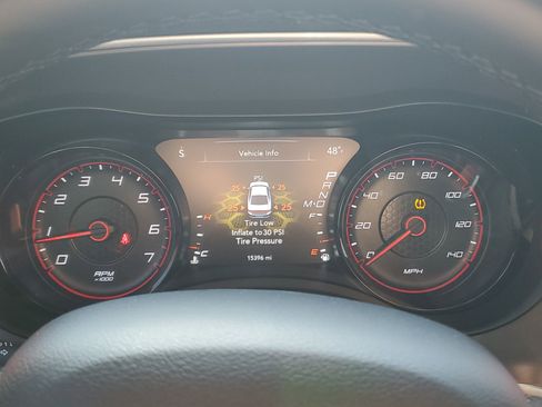 Used 2021 Dodge Charger SXT w/ Driver Convenience Group image 15