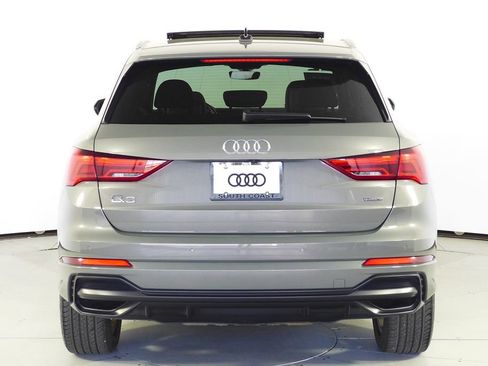 Used 2022 Audi Q3 2.0T Premium Plus w/ Premium Plus Package image 8