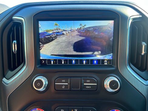 Used 2021 GMC Sierra 2500 Denali w/ Denali Ultimate Package image 38