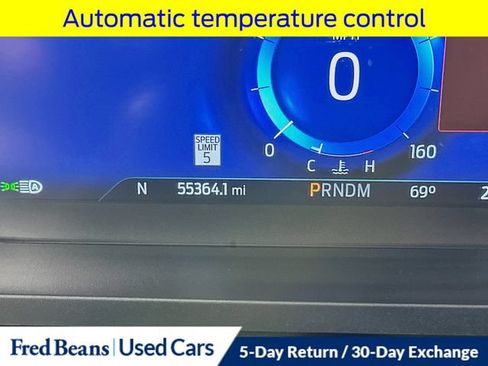 Used 2020 Ford Explorer Platinum w/ Premium Technology Package AWD/4WD image 17