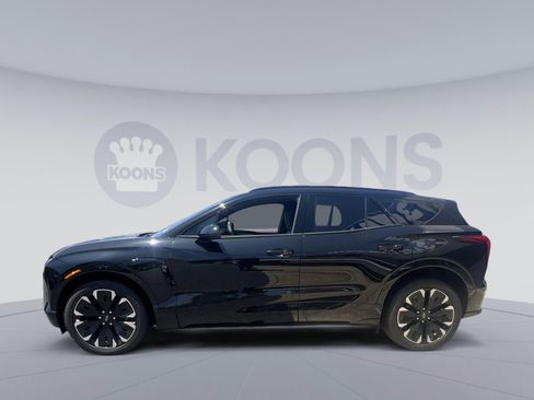 New 2025 Chevrolet Blazer EV RS image 2