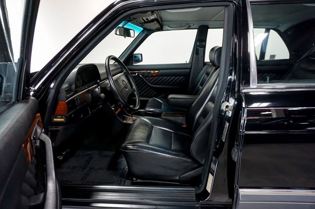 Used 1990 Mercedes-Benz 350 SDL image 8