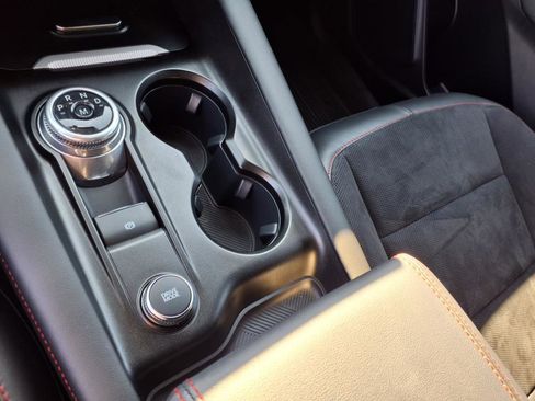 Certified 2025 Ford Explorer ST image 23