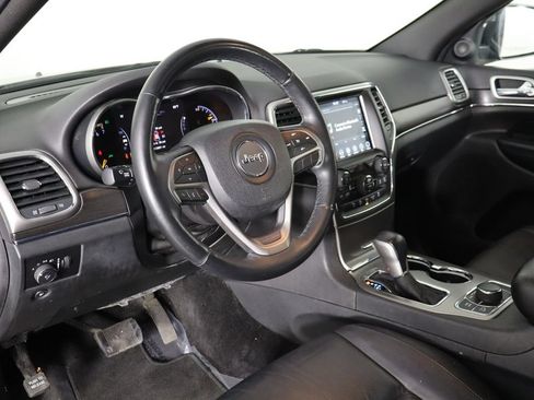Used 2018 Jeep Grand Cherokee Limited AWD/4WD image 28