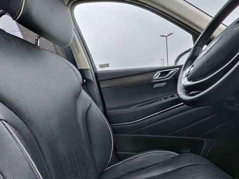 Used 2021 Genesis GV80 2.5T w/ Prestige Package 04 AWD/4WD image 29