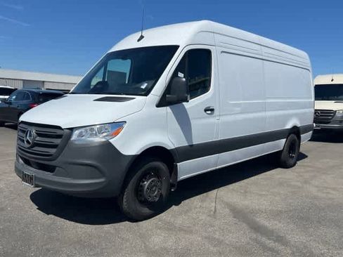 New 2026 Mercedes-Benz Sprinter 3500 image 1