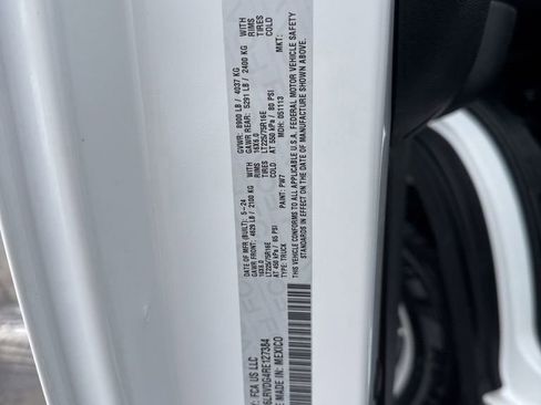 Used 2024 RAM ProMaster 2500 image 38