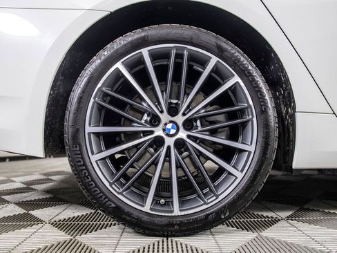 Used 2021 BMW 530e w/ Convenience Package RWD image 36