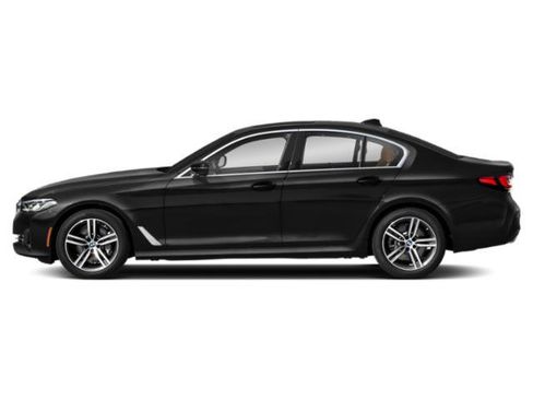Used 2021 BMW 530i w/ Convenience Package image 3