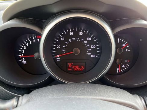 Used 2012 Kia Soul + w/ Audio Pkg FWD image 32