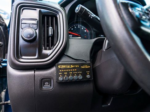 Used 2022 Chevrolet Silverado 1500 Custom RWD image 13