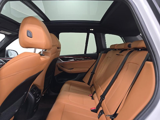 Used 2023 BMW X3 xDrive30i w/ Convenience Package w/ZPA AWD/4WD image 9