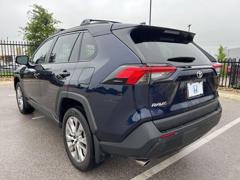 Used 2024 Toyota RAV4 XLE Premium FWD image 6
