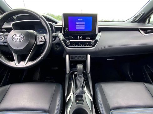 Used 2024 Toyota Corolla Cross AWD Hybrid w/ Convenience Package image 15