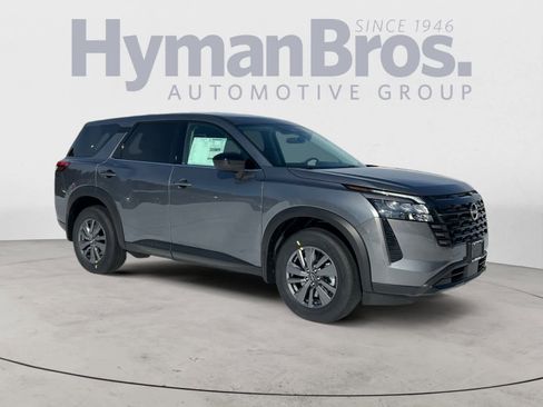 New 2026 Nissan Pathfinder S image 1