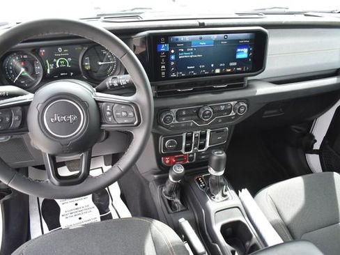 Used 2025 Jeep Wrangler Unlimited Sport S 4xe AWD/4WD image 18