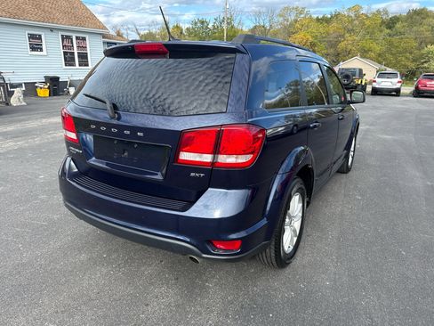 Used 2017 Dodge Journey SXT w/ Comfort/Convenience Group image 6