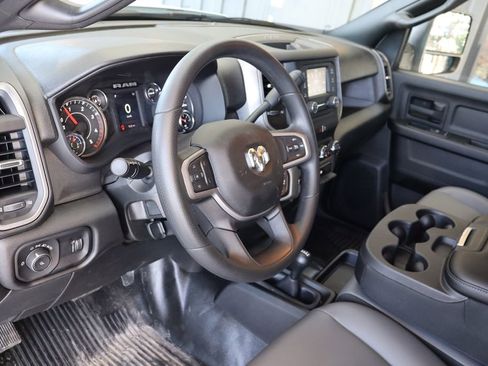 New 2024 RAM 2500 Tradesman w/ Chrome Appearance Group image 21