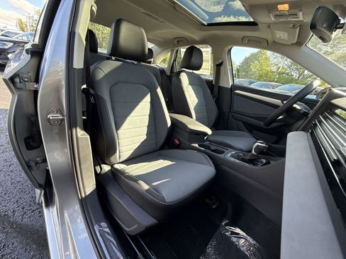 New 2025 Volkswagen Jetta SE image 26