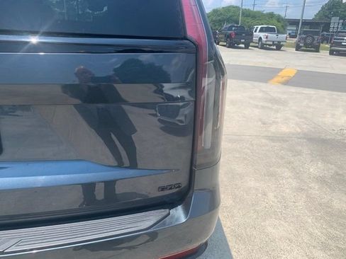 Used 2021 Cadillac Escalade Sport Platinum AWD/4WD image 5