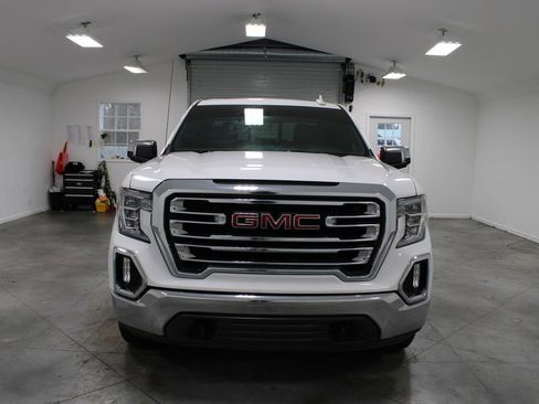 Used 2020 GMC Sierra 1500 SLT w/ SLT Premium Package image 3